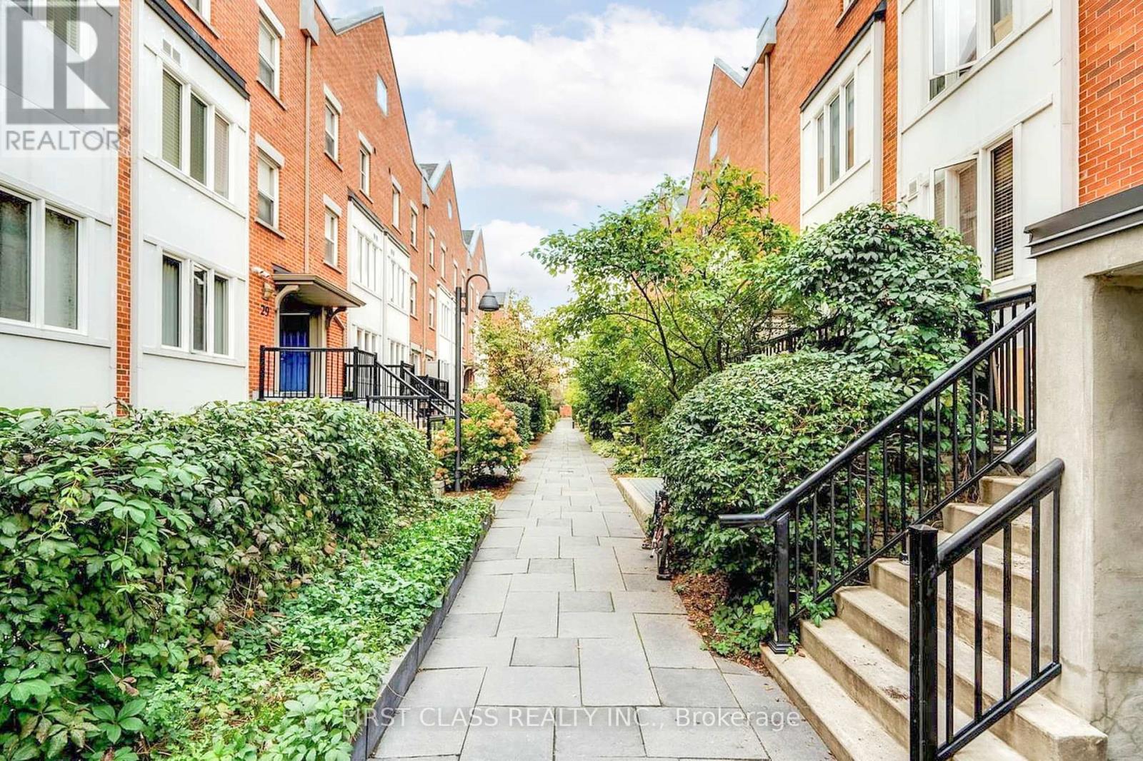 6 - 29 FRANCES LORING LANE