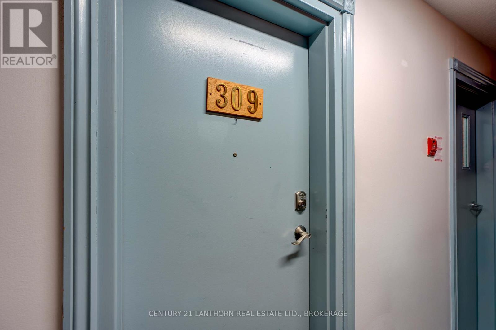 309 - 580 ARMSTRONG ROAD