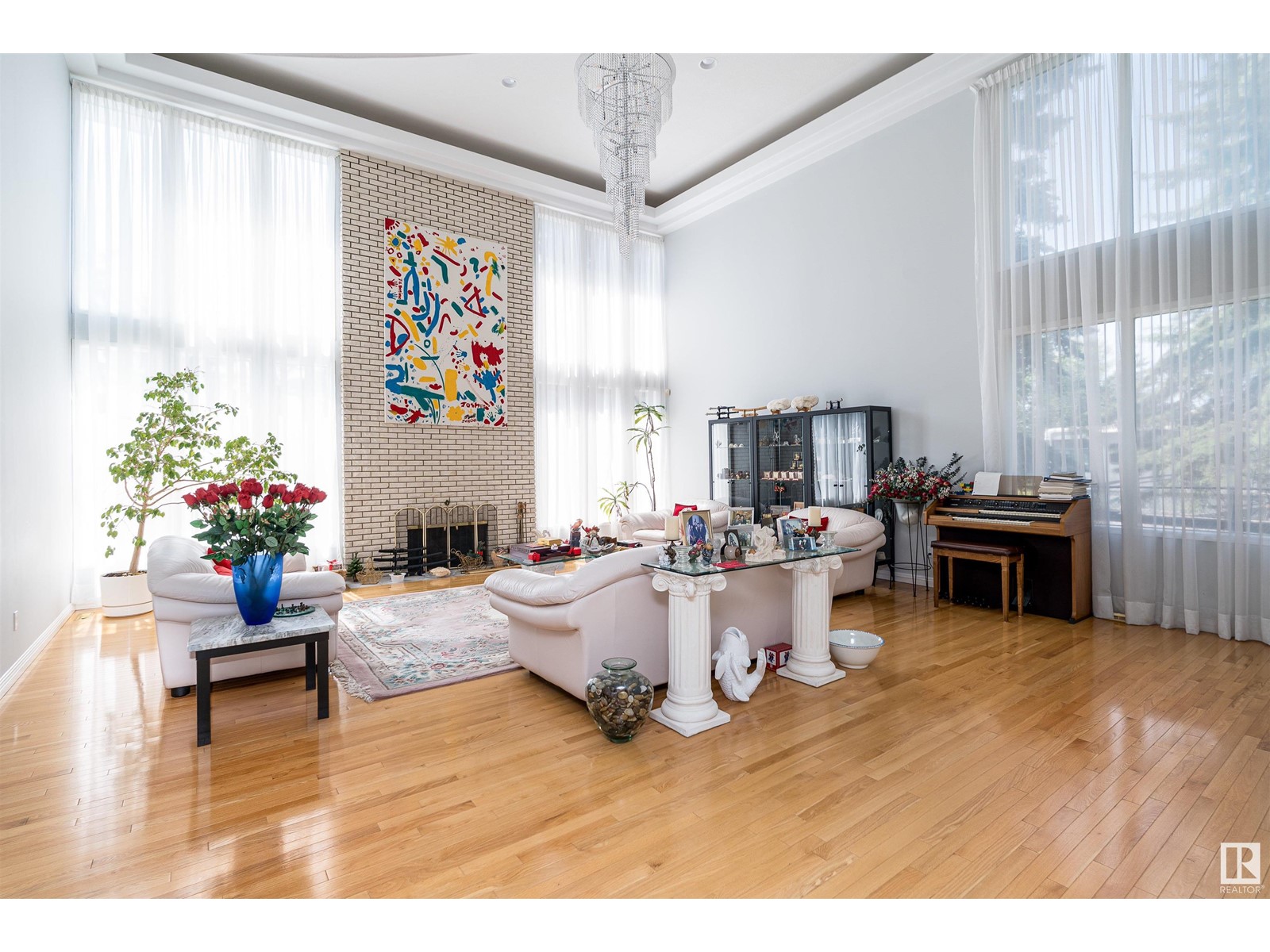 10812 5 AV SW