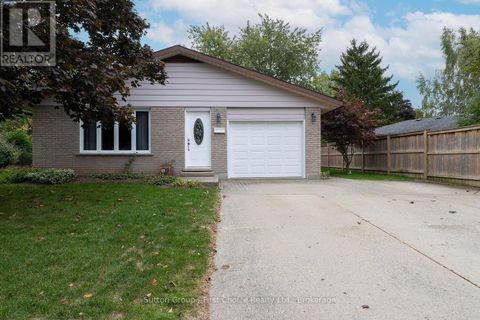 67 DIXON ROAD Stratford ON N5A6X9