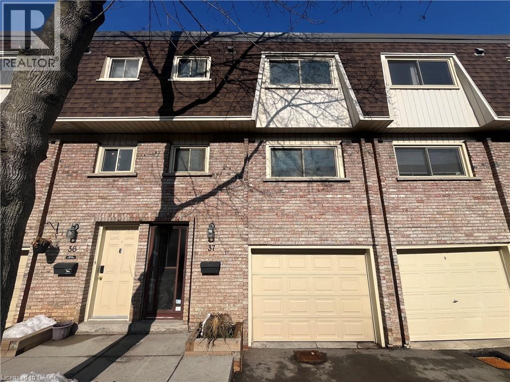 125 BONAVENTURE Drive Unit# 37