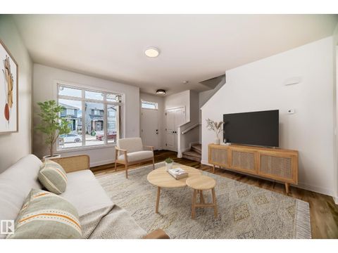 1319 KESWICK DR SW Edmonton AB T6W4V8