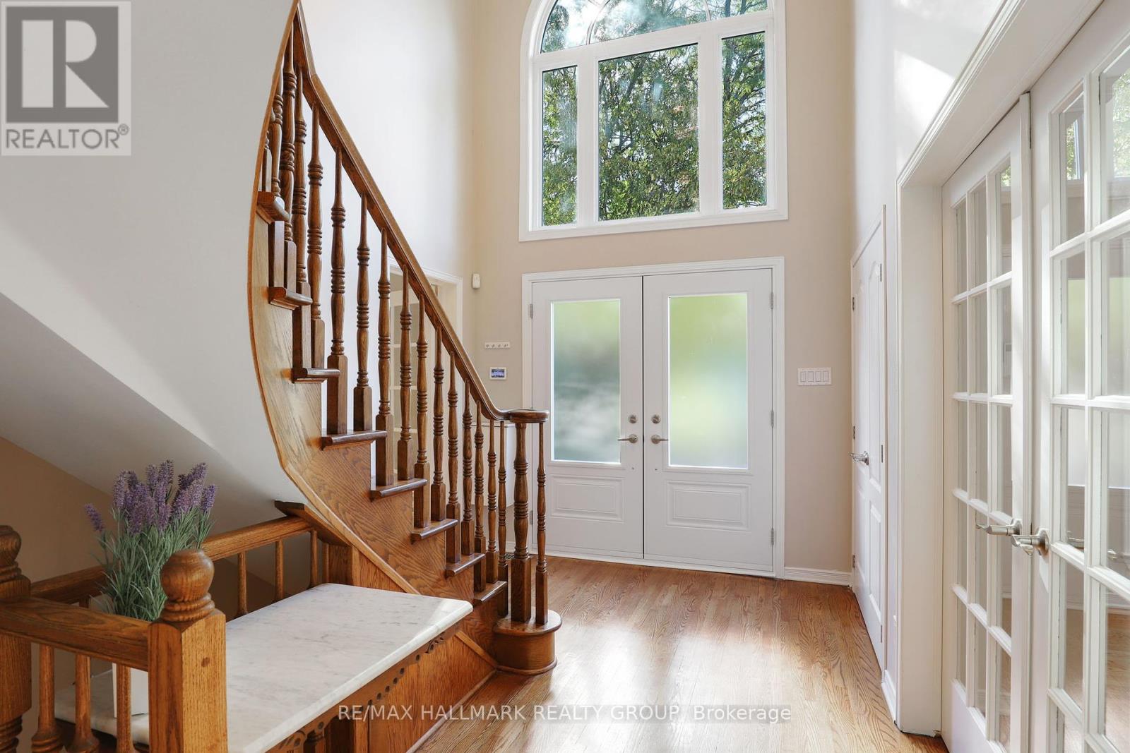 3062 UPPER OTTERSON PLACE