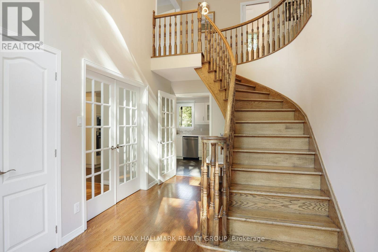 3062 UPPER OTTERSON PLACE