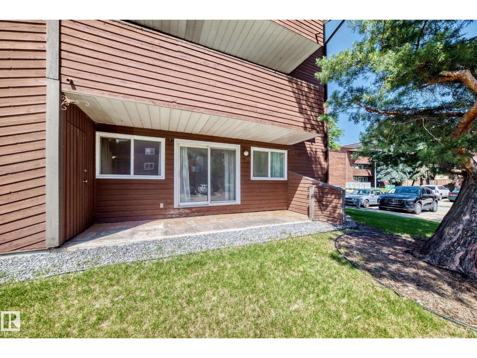 #104 2303 119 ST NW