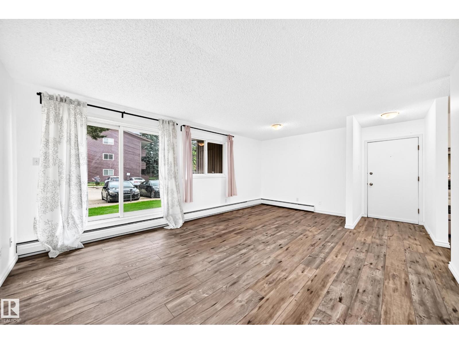 #104 2303 119 ST NW