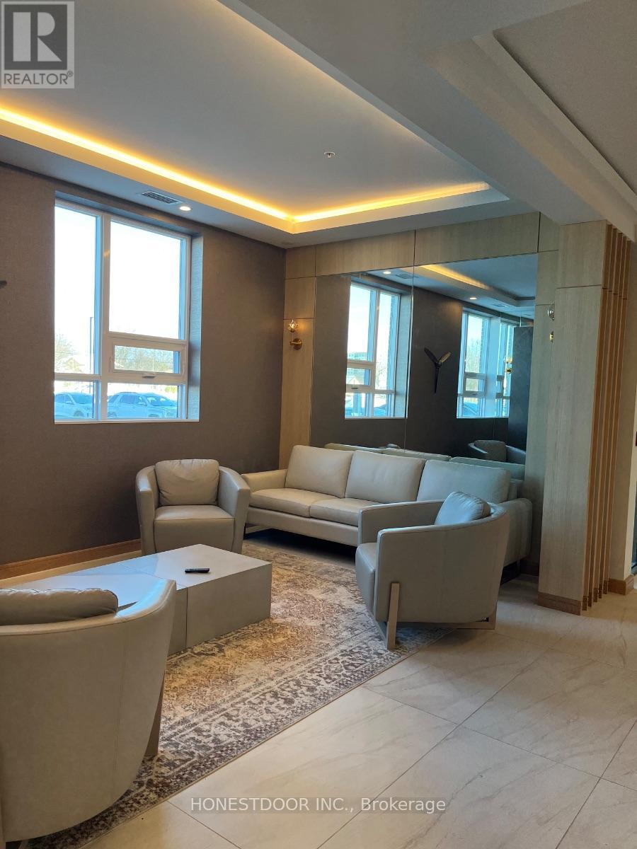 303 - 34 NORMAN STREET