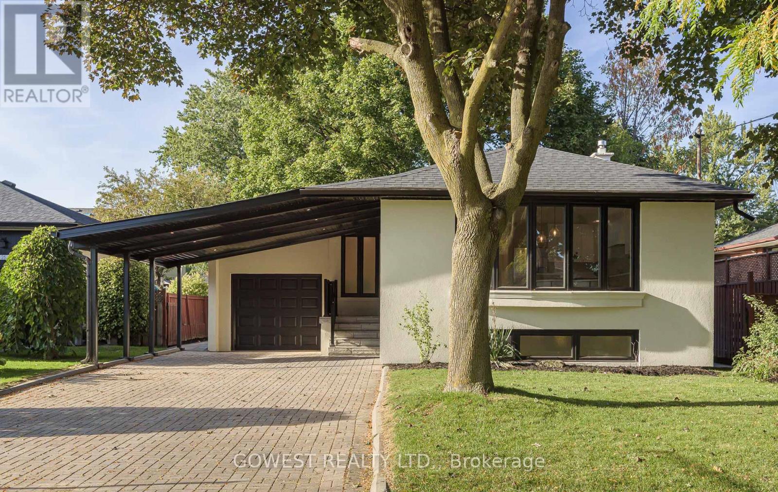 27 HOLLISTER ROAD