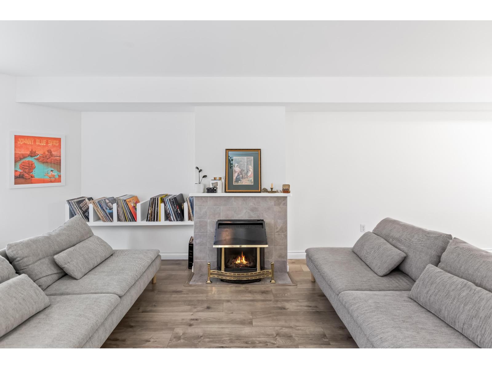 30 32361 MCRAE AVENUE