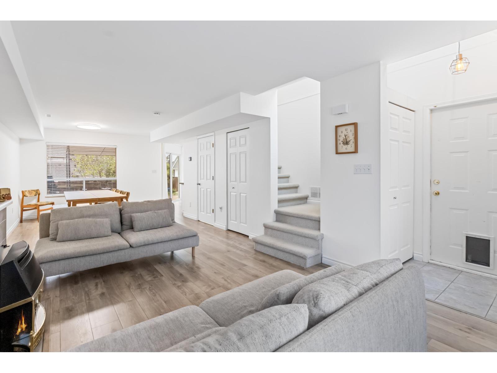 30 32361 MCRAE AVENUE