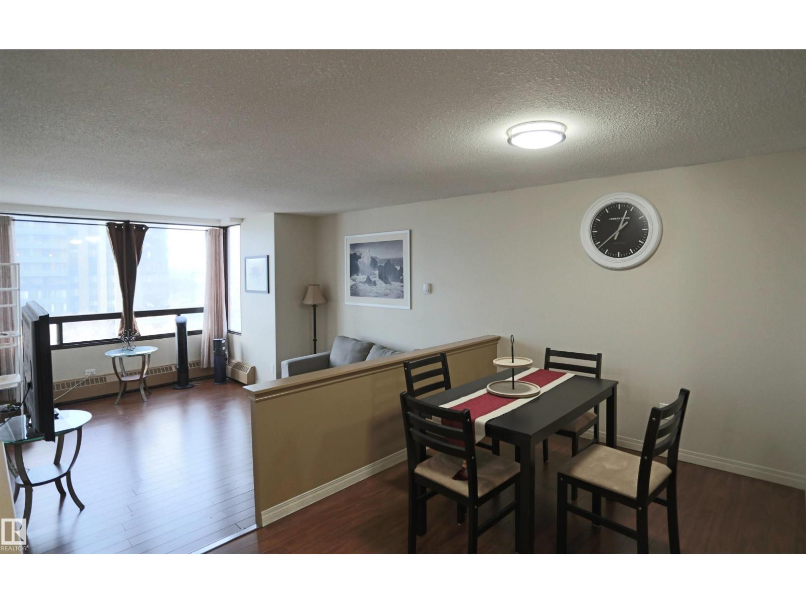 #804 10160 114 ST NW