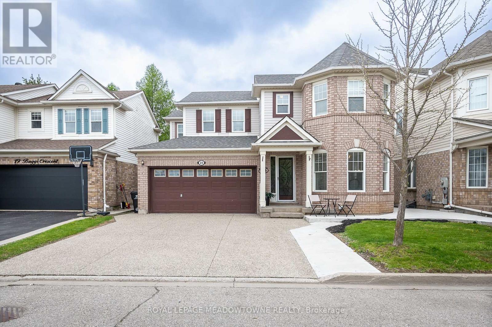23 BAGGS CRESCENT