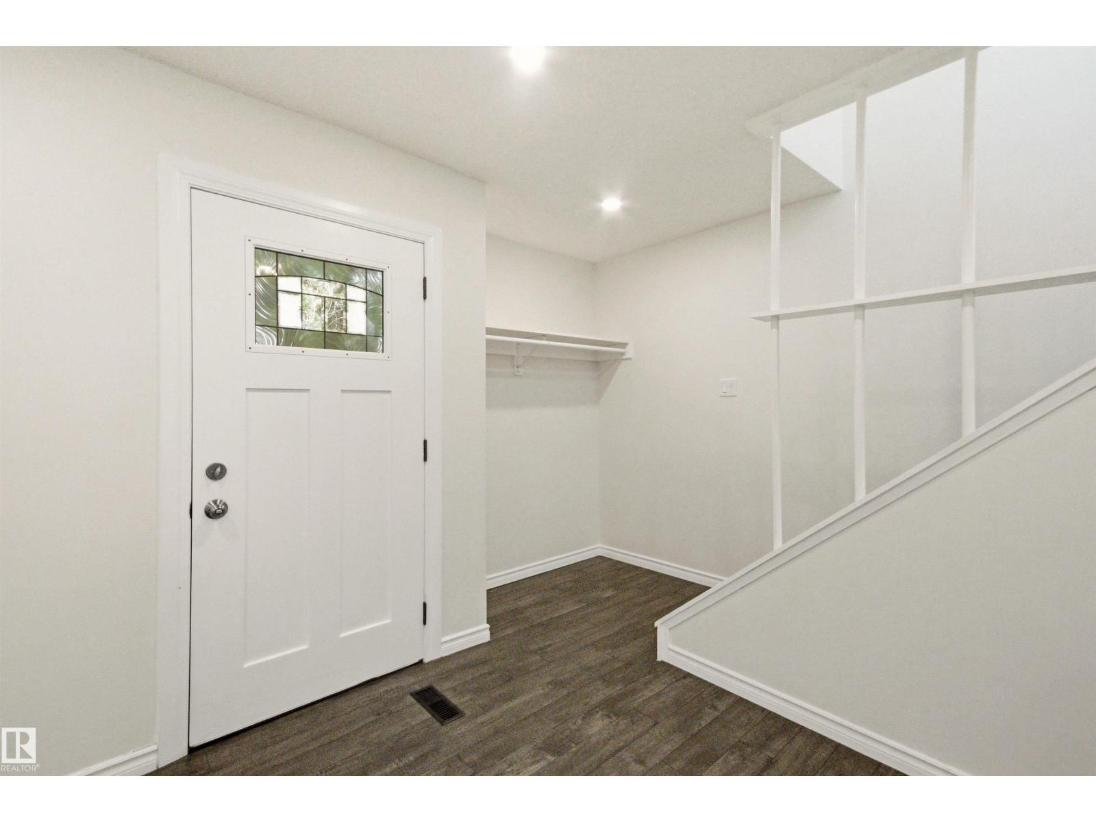 6420 105 ST NW