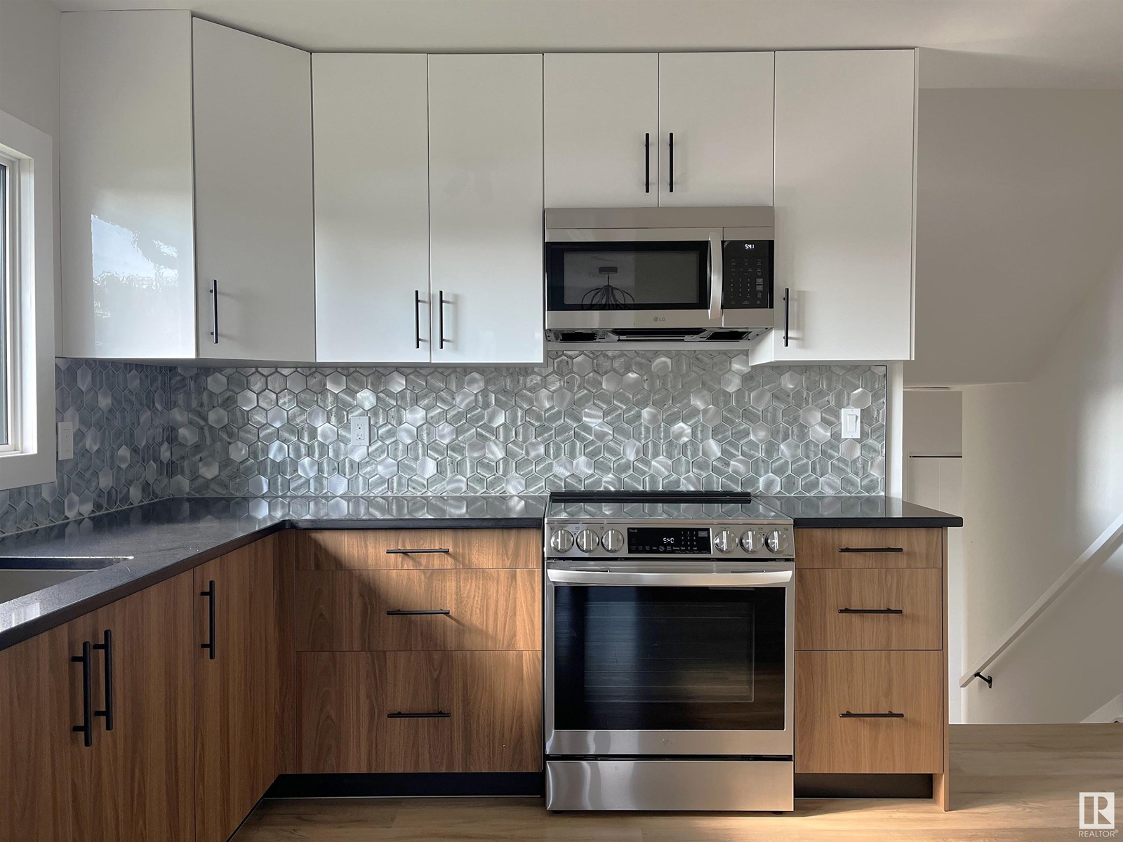 9108 169 ST NW