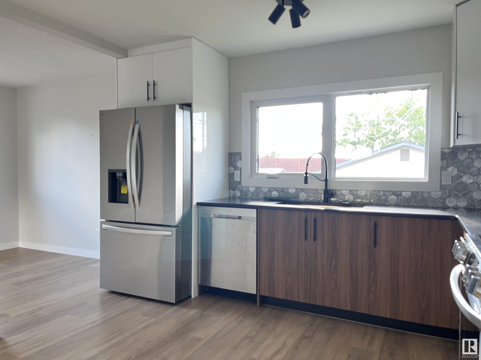 9108 169 ST NW