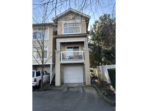 125 20033 70 AVENUE Langley BC V2Y3A2