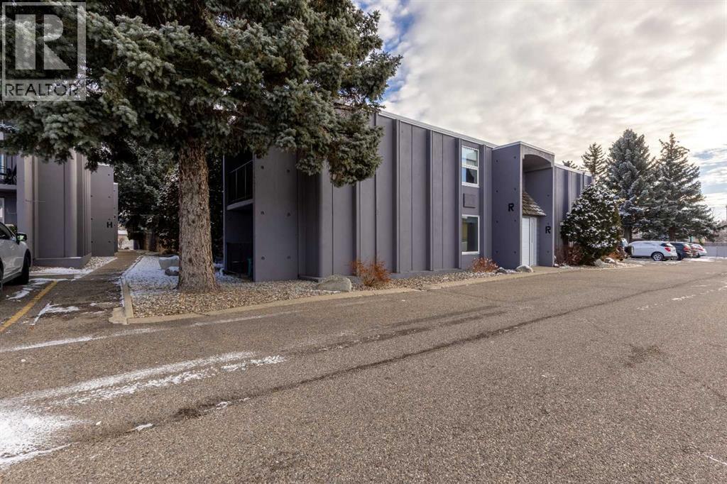 R101, 2004 13 Avenue N