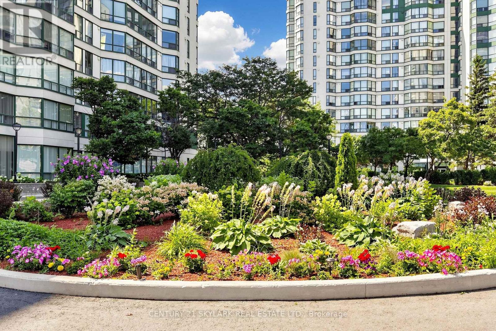 1611 - 4460 TUCANA COURT