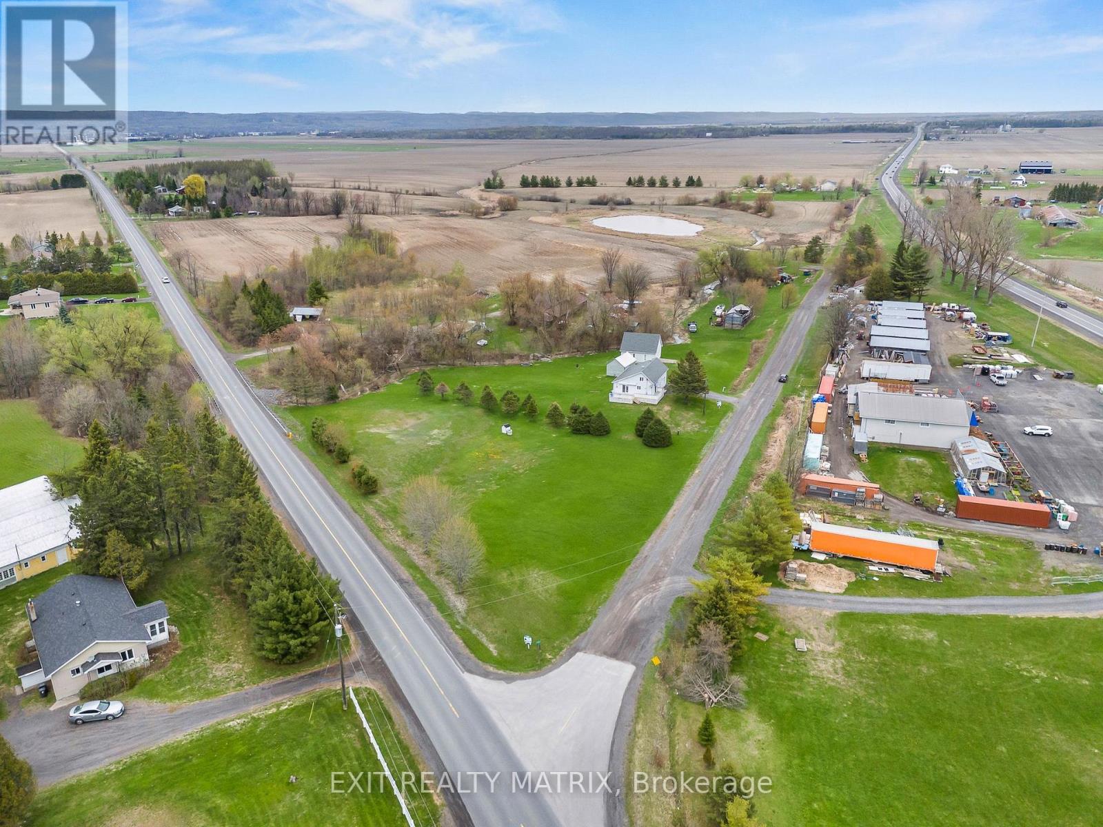17 DUBOIS STREET - Photo 4