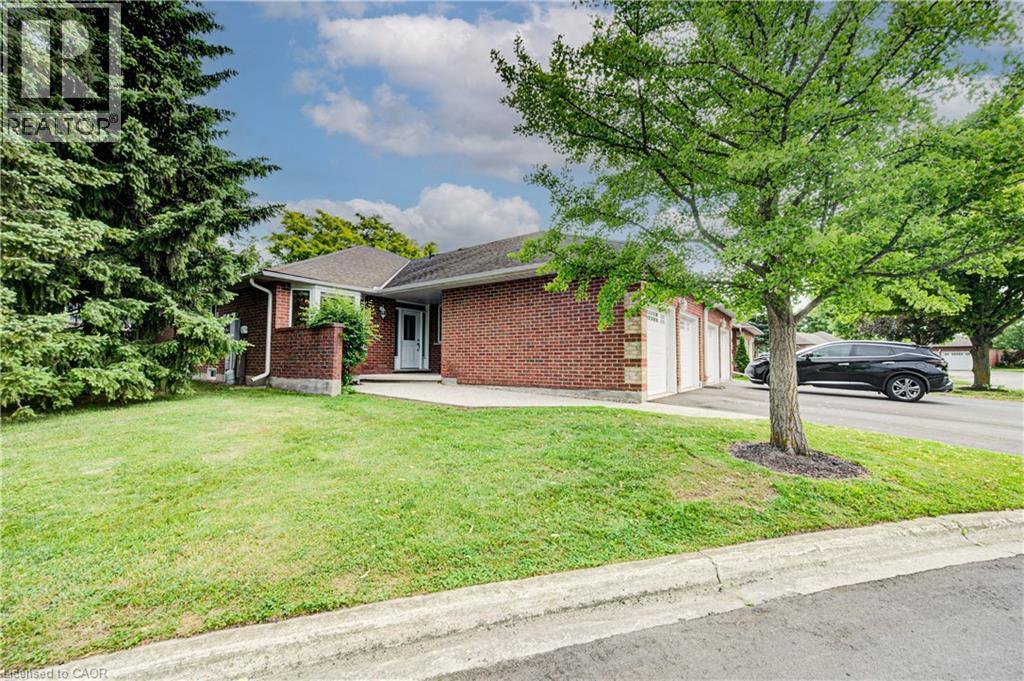 71 BEASLEY Crescent Unit# 1