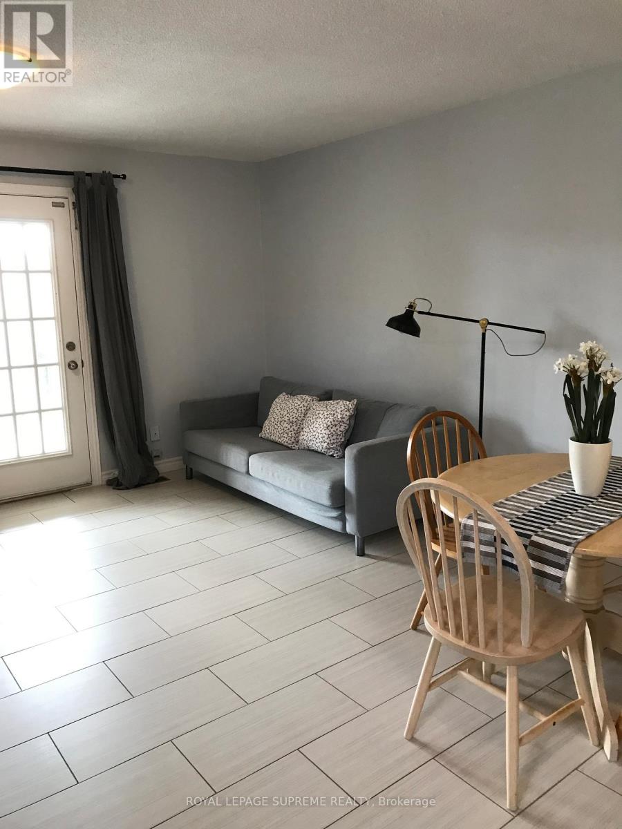2ND FLOOR - 14 THORNTON AVENUE
