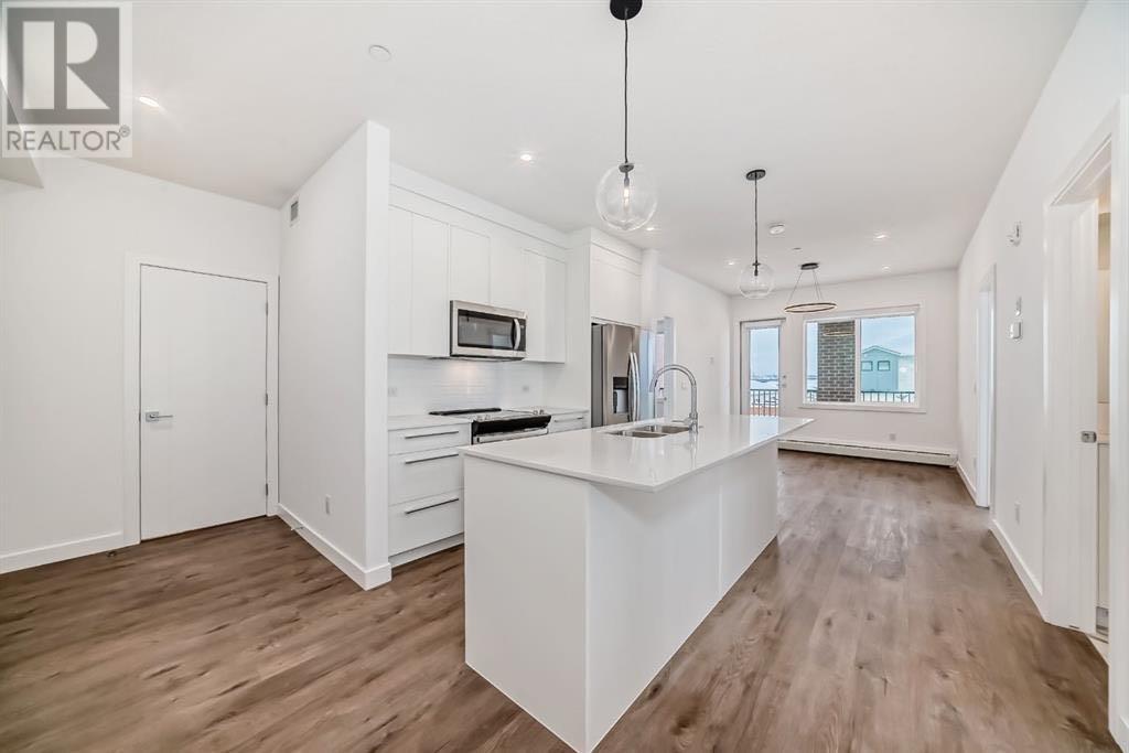 3117, 6 Merganser Drive W