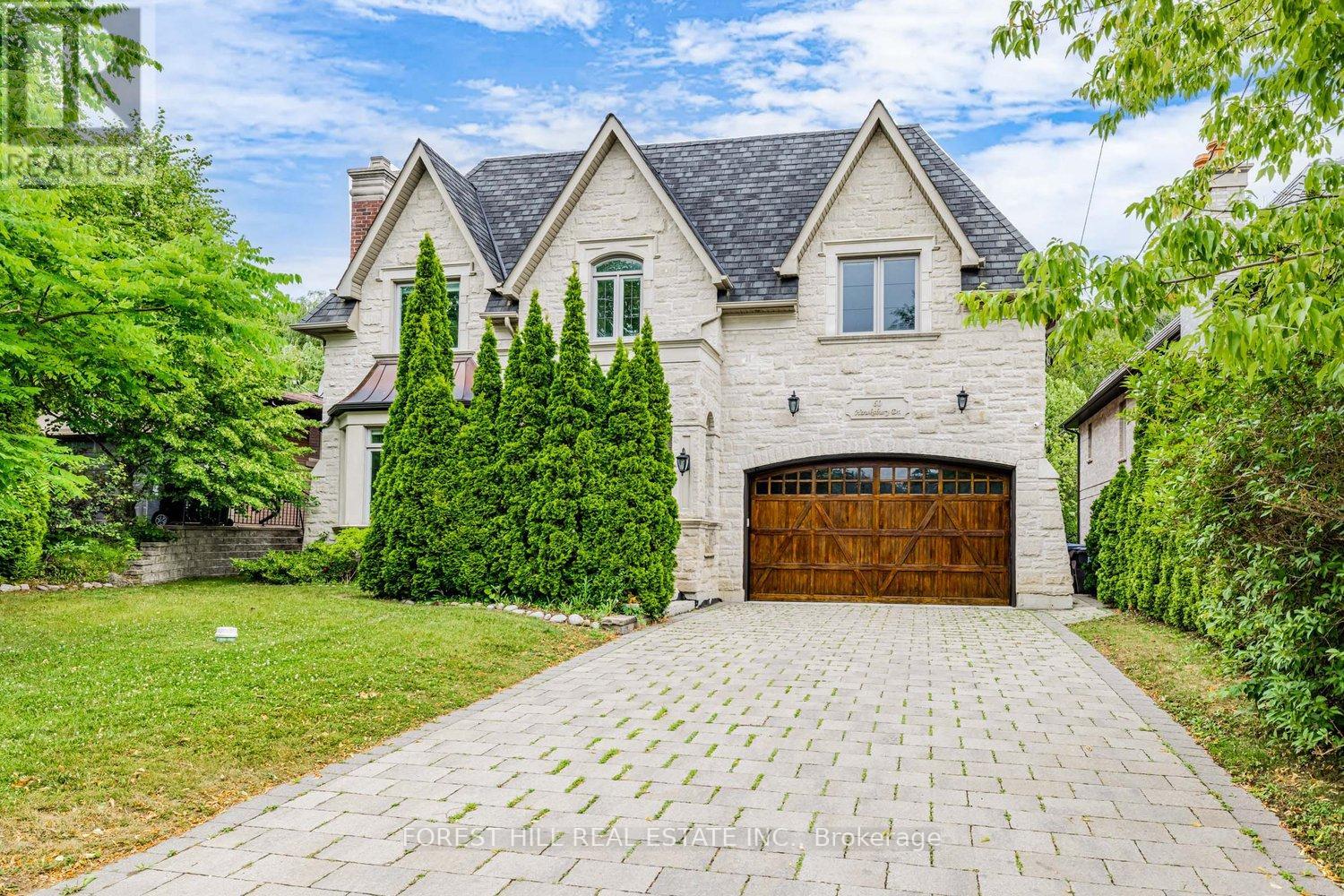 60 HAWKSBURY DRIVE
