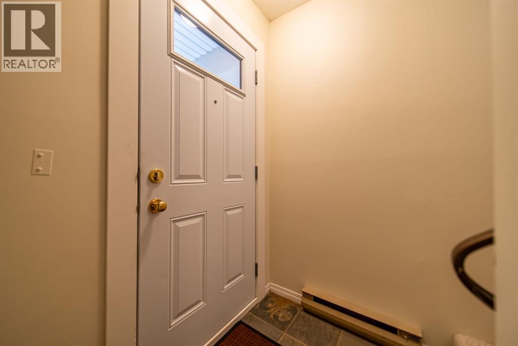 1415, 13104 Elbow Drive SW