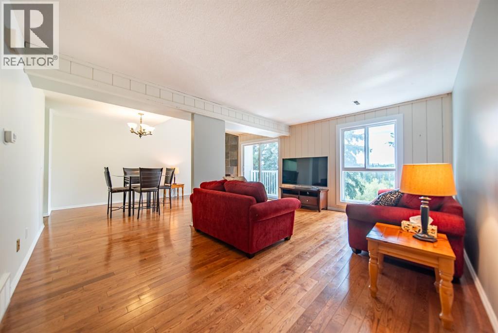 1415, 13104 Elbow Drive SW