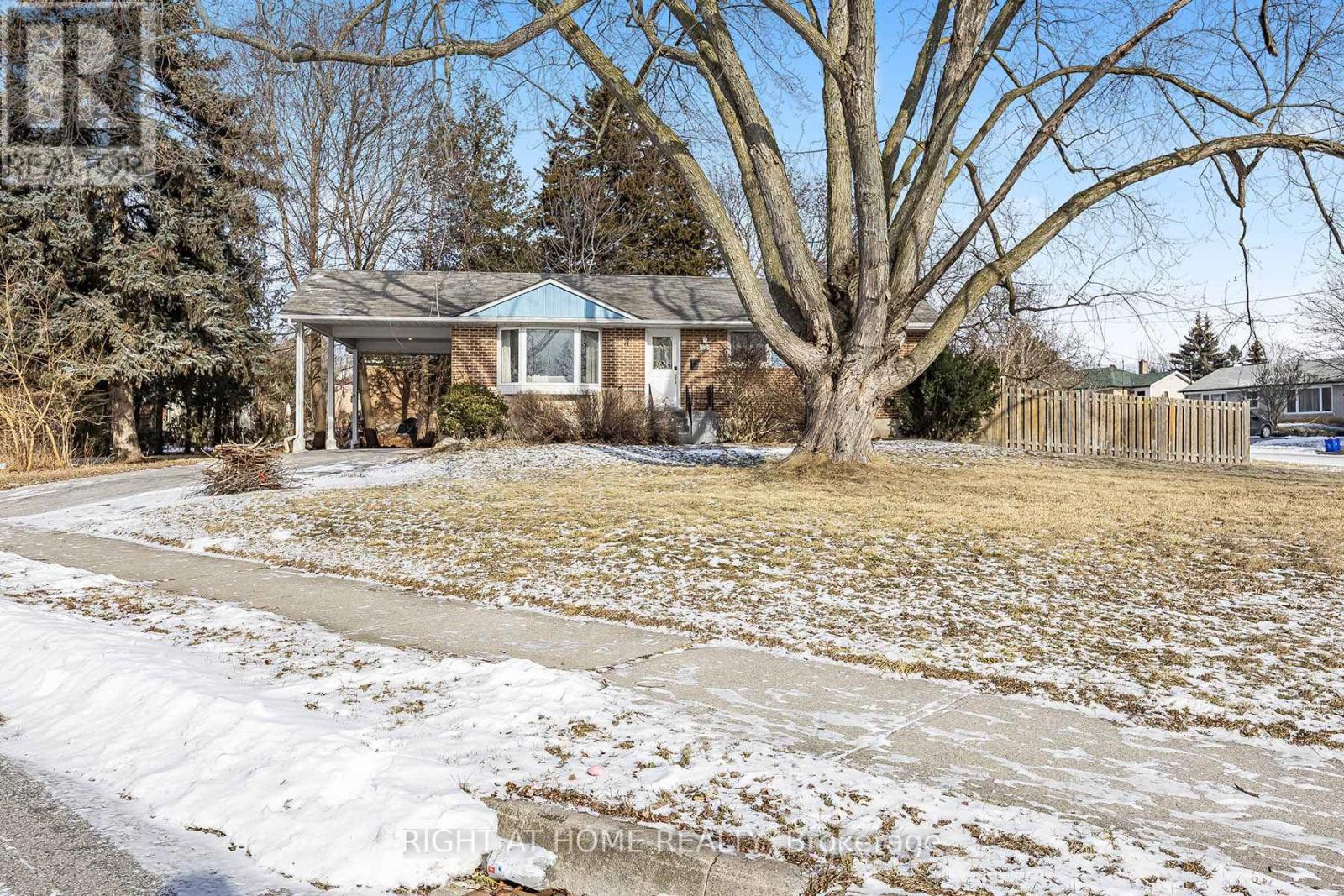 25 HILEY AVENUE