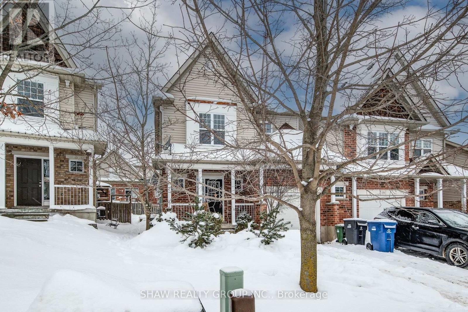 21 TRUESDALE CRESCENT