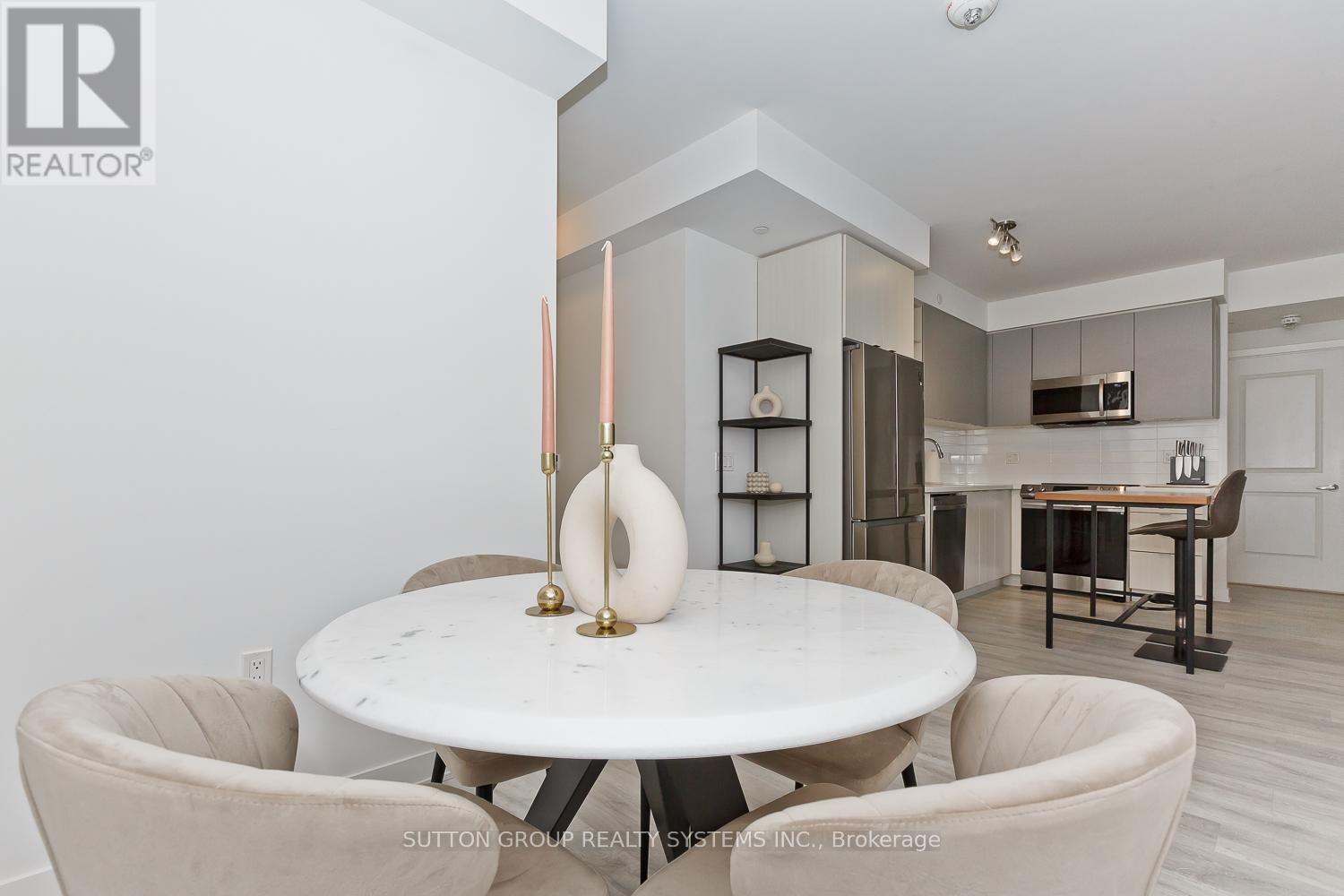 1409 - 4655 METCALFE AVENUE