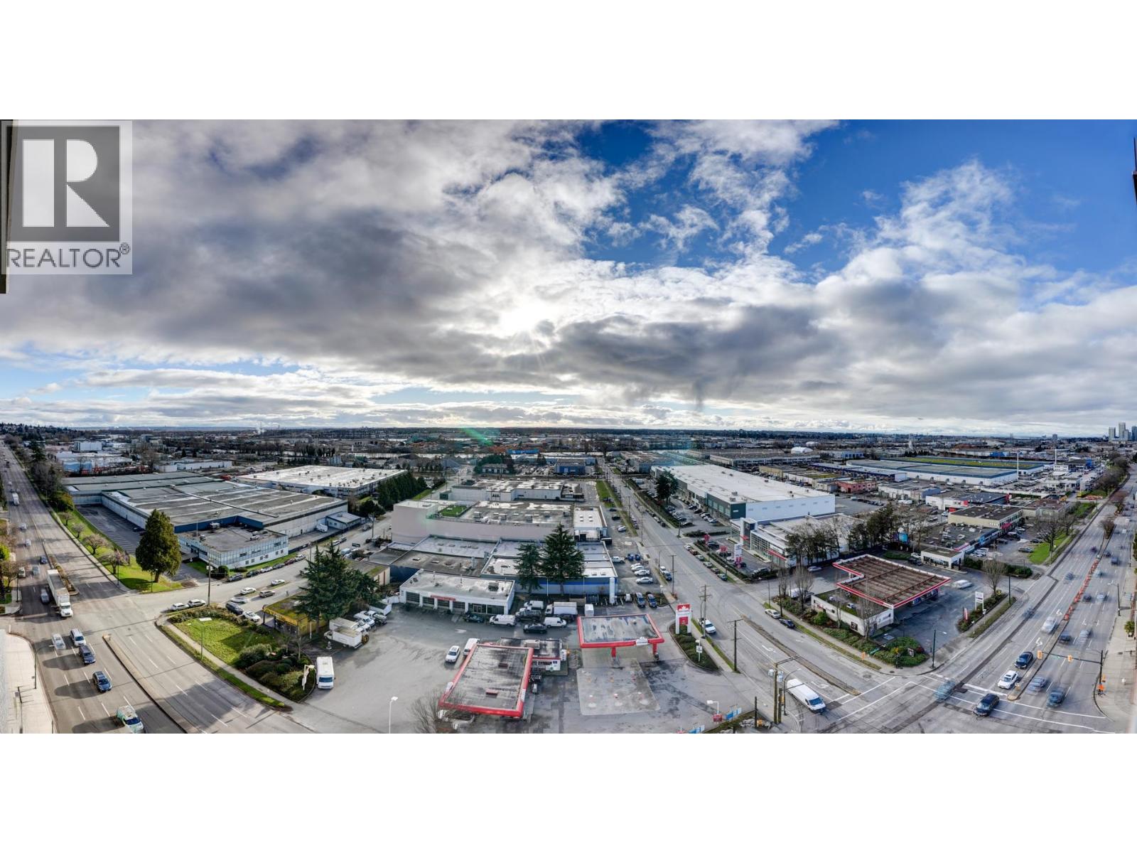 1502 8188 FRASER STREET