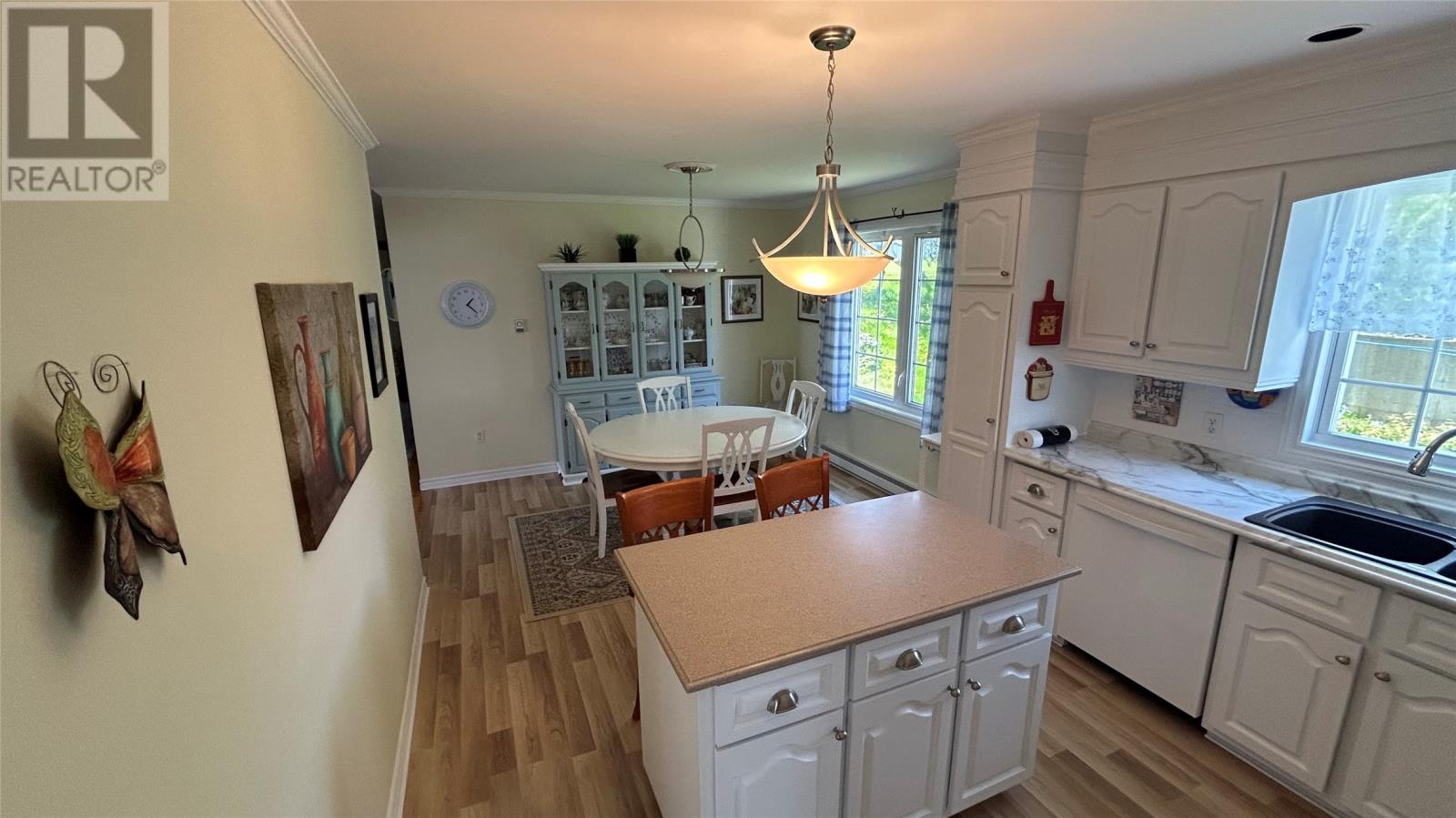 25 Laurel Drive