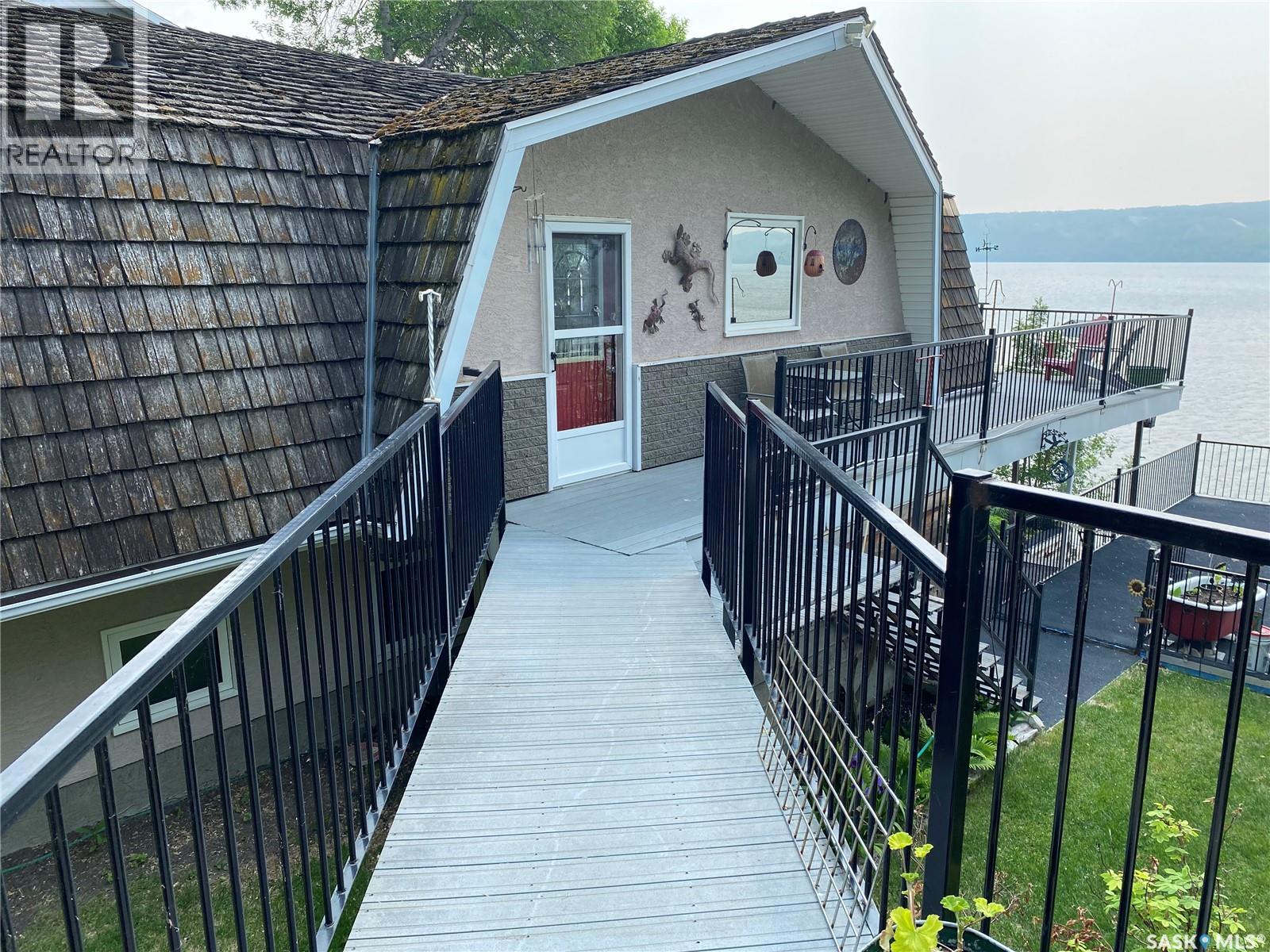 186 Pasqua Lake ROAD