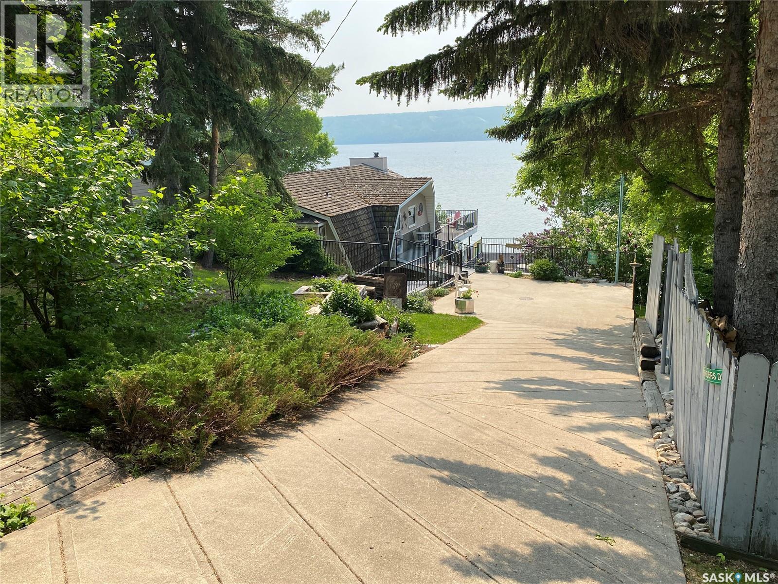 186 Pasqua Lake ROAD