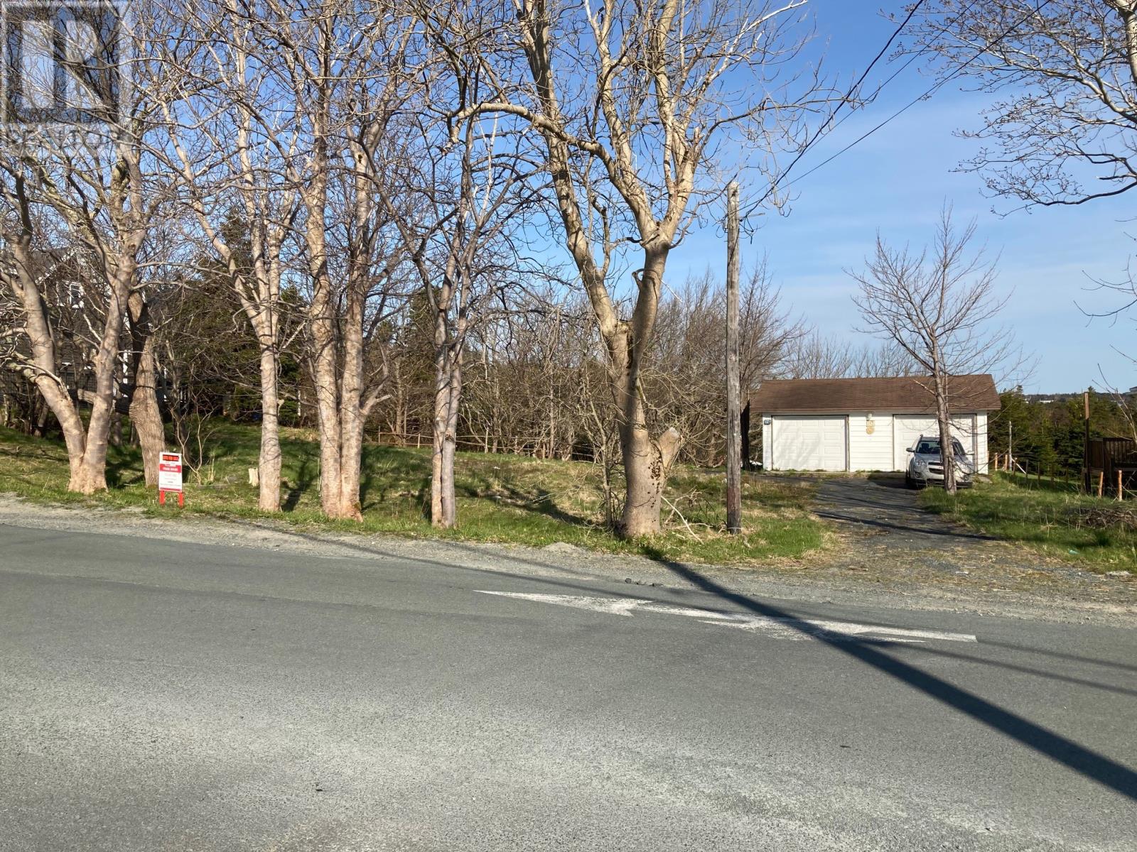 106 North Pond Road