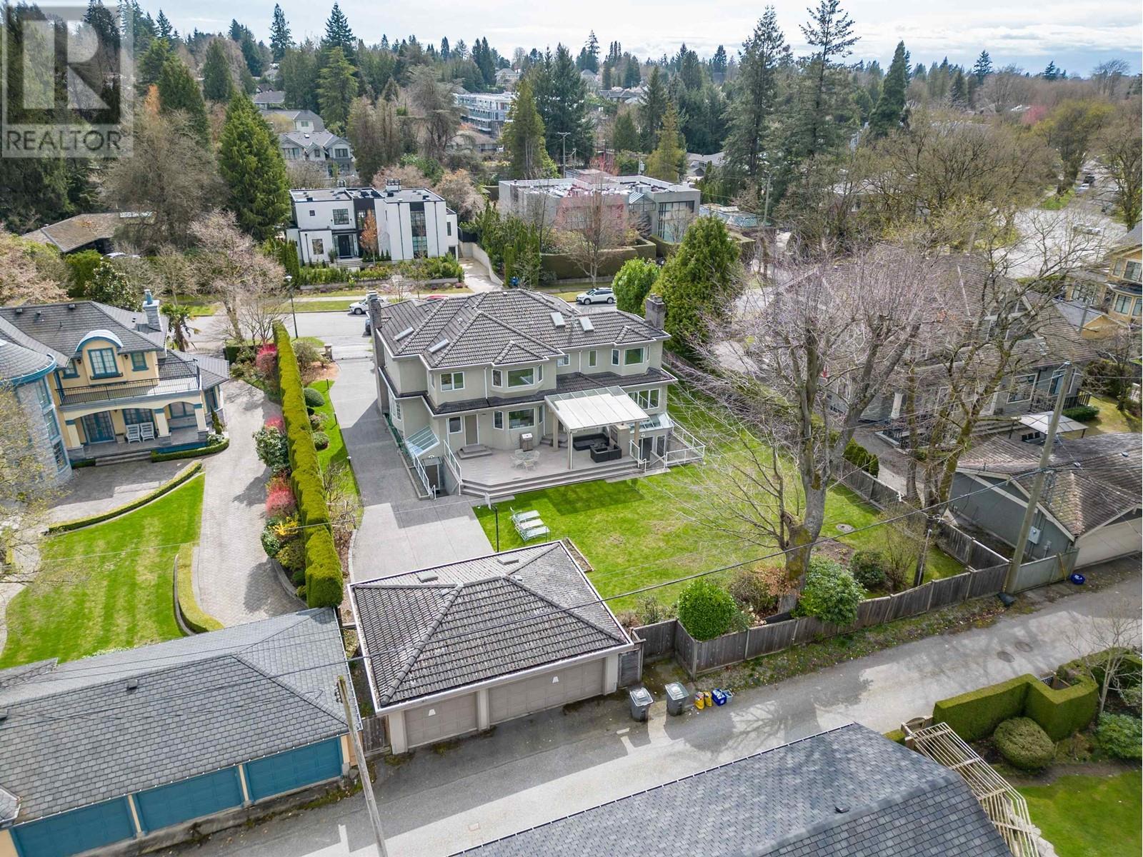 1437 CONNAUGHT DRIVE