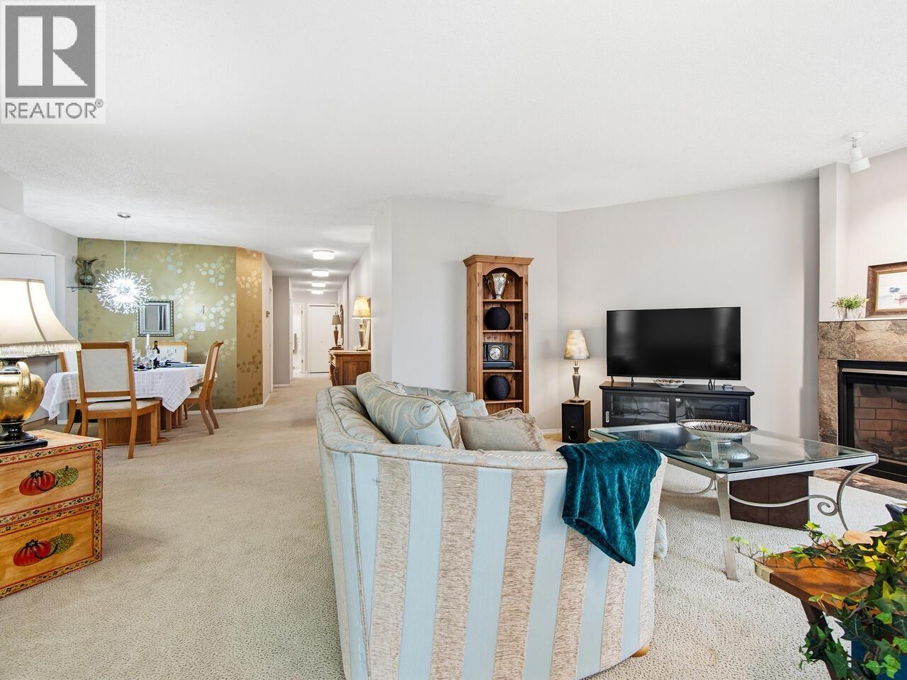 1602 1135 QUAYSIDE DRIVE