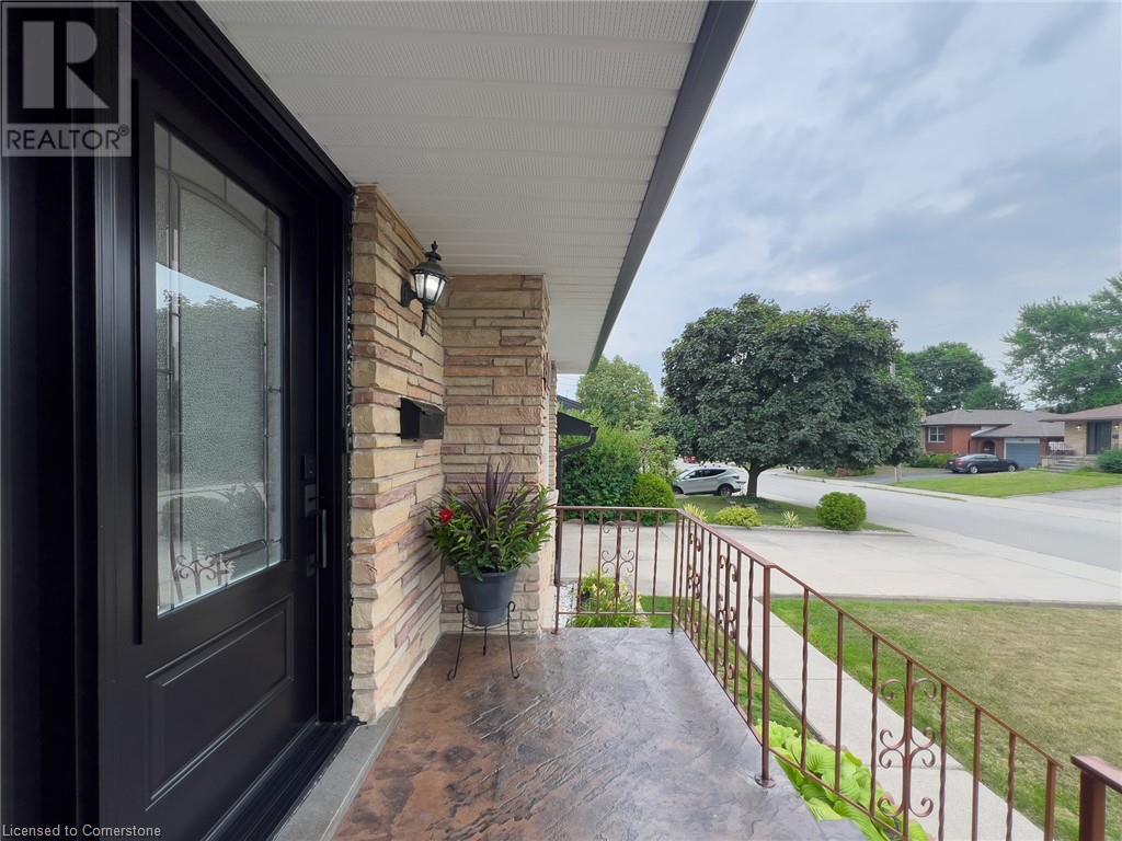 122 GLEN FOREST Drive