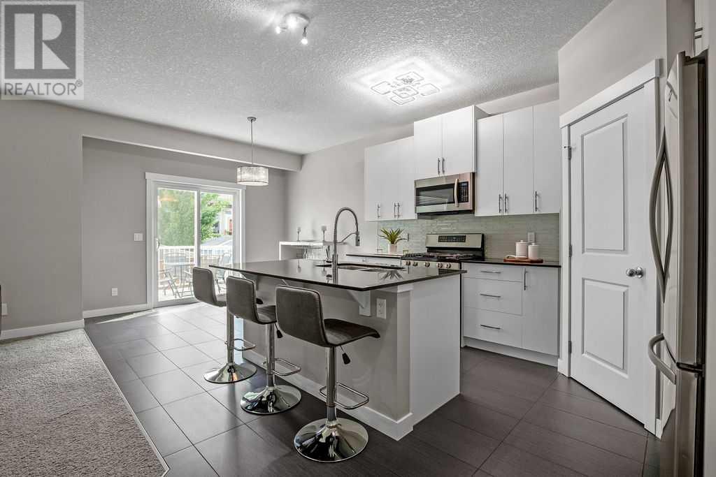 1208 Brightoncrest Green SE