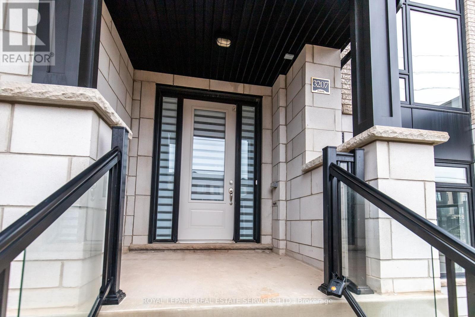 UNIT 1 - 3207 SIXTH LINE