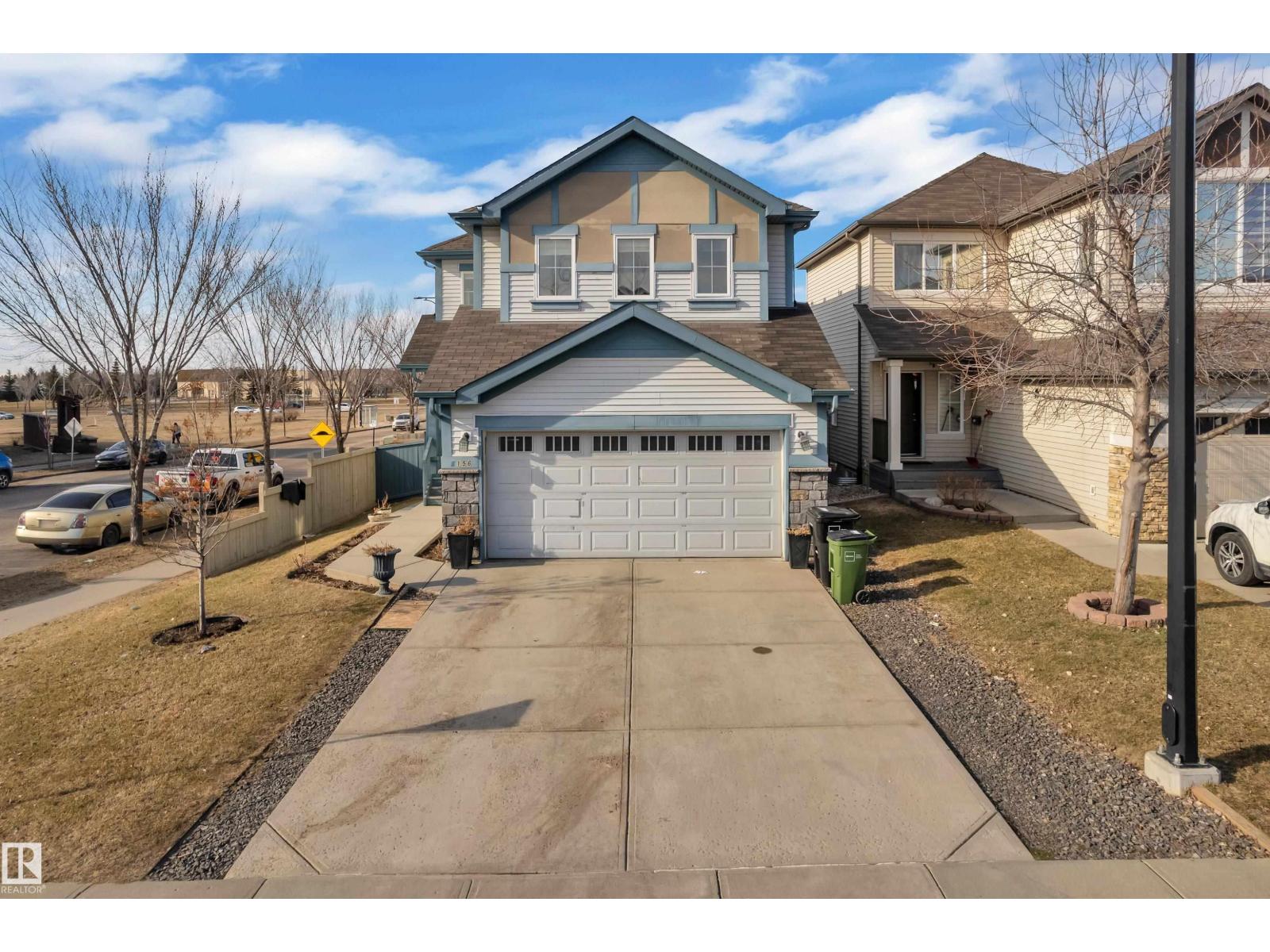 6156 11 AV SW