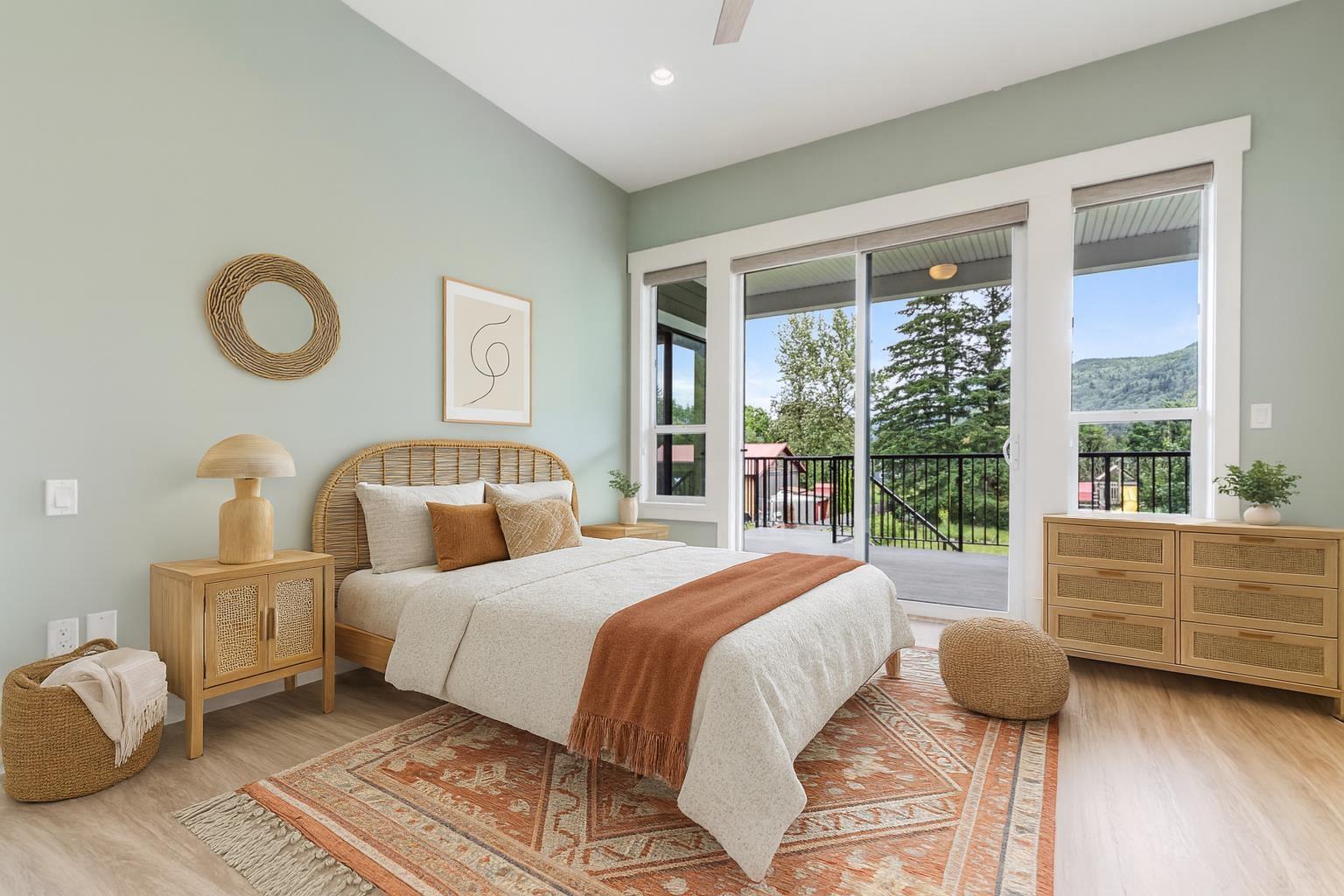 4464 COMMUNITY STREET|Yarrow