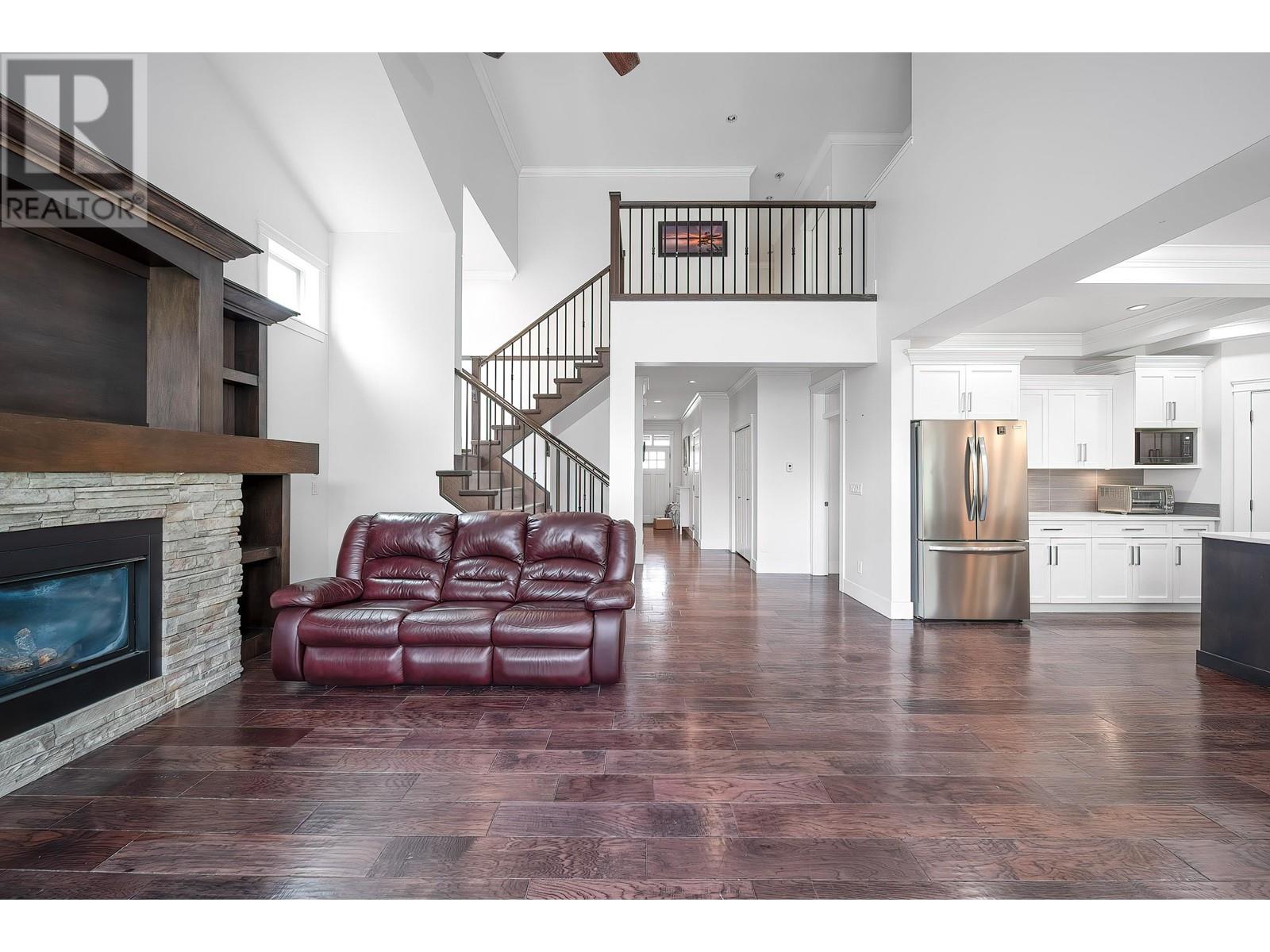 1339 GREENBANK COURT