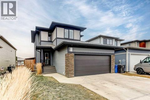 514 Devonia Road W Lethbridge AB T1J5J7