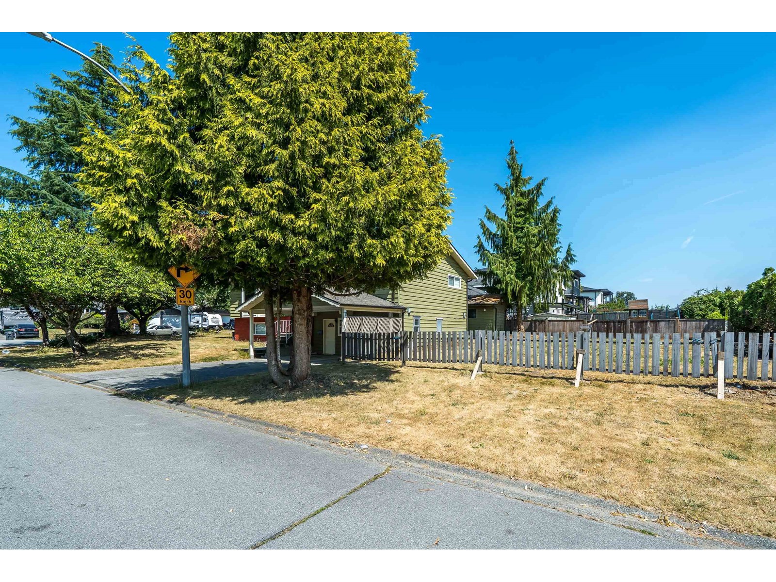 14458 CHARTWELL DRIVE