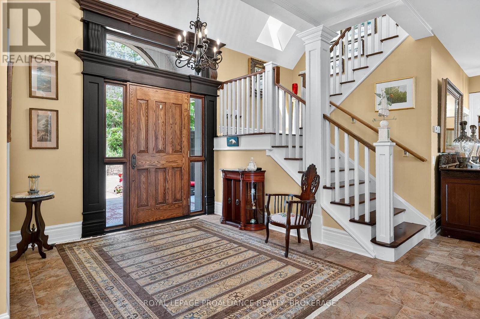 147 1000 ISLAND PARKWAY