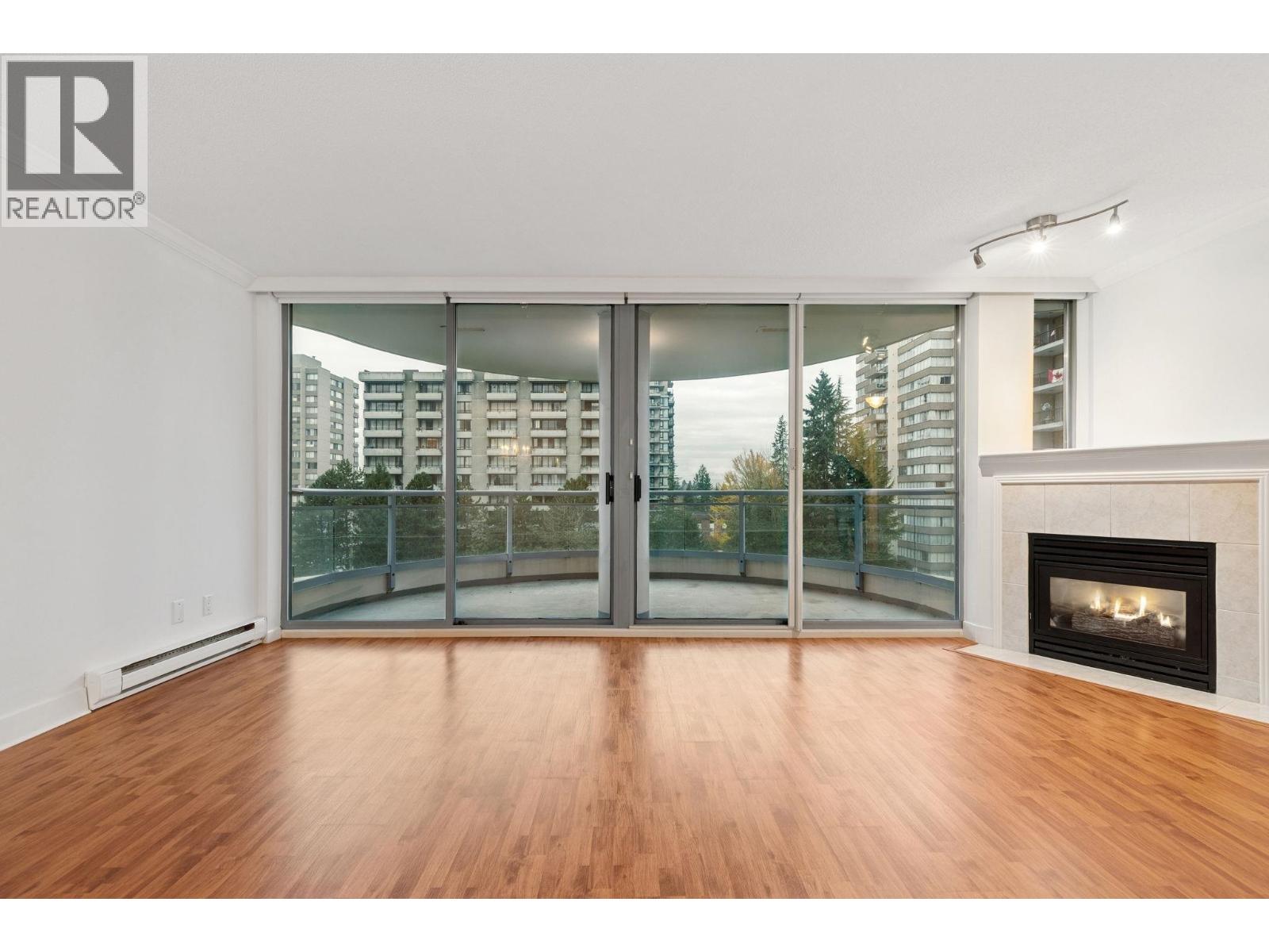 701 739 PRINCESS STREET