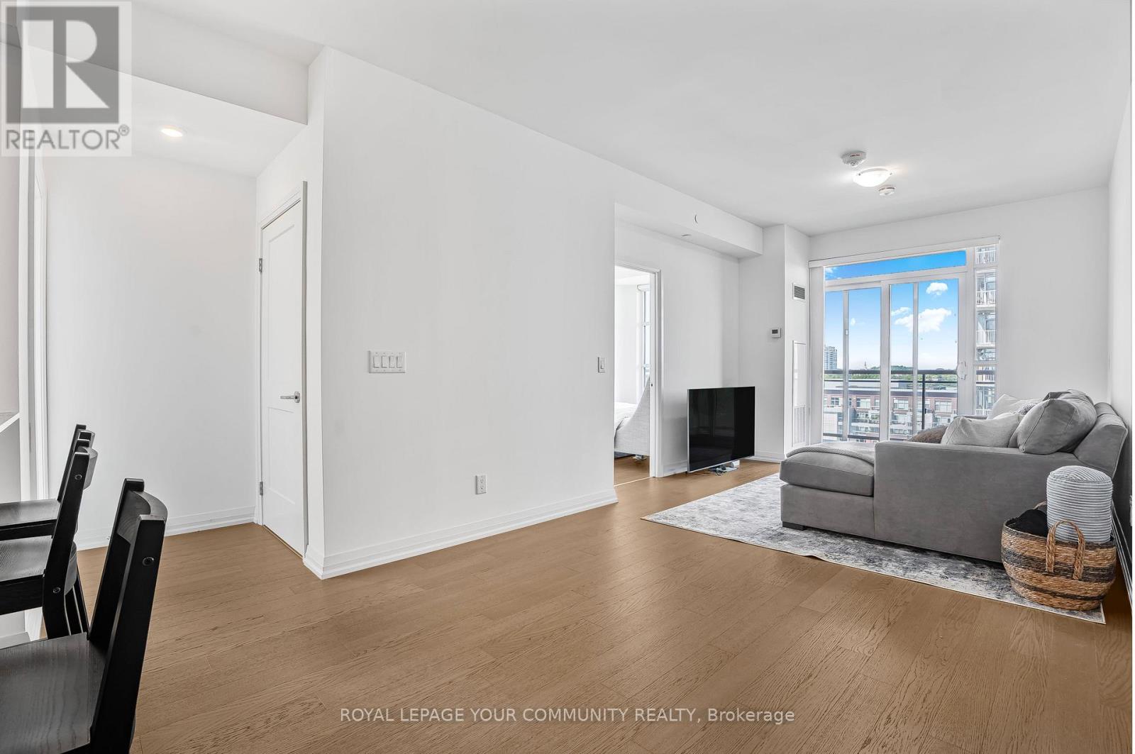 802 - 155 CAROLINE STREET